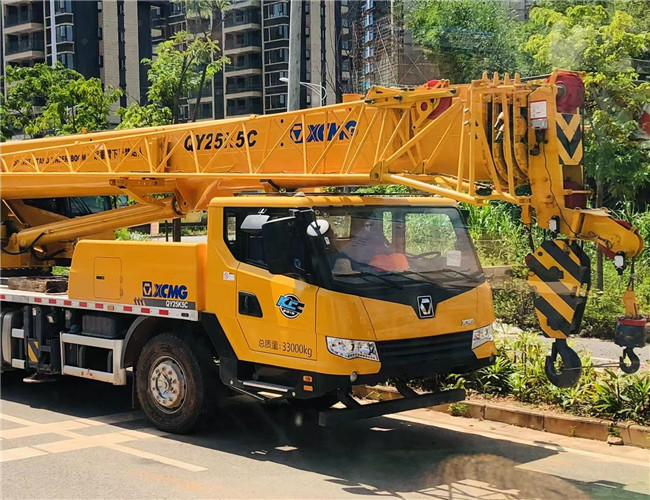 赤城县大件设备吊装租赁吊车