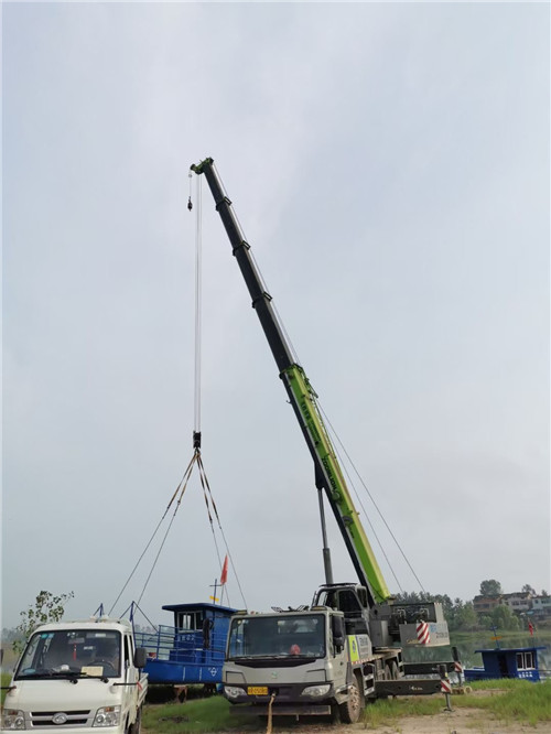 赤城县桥梁建设吊装案例